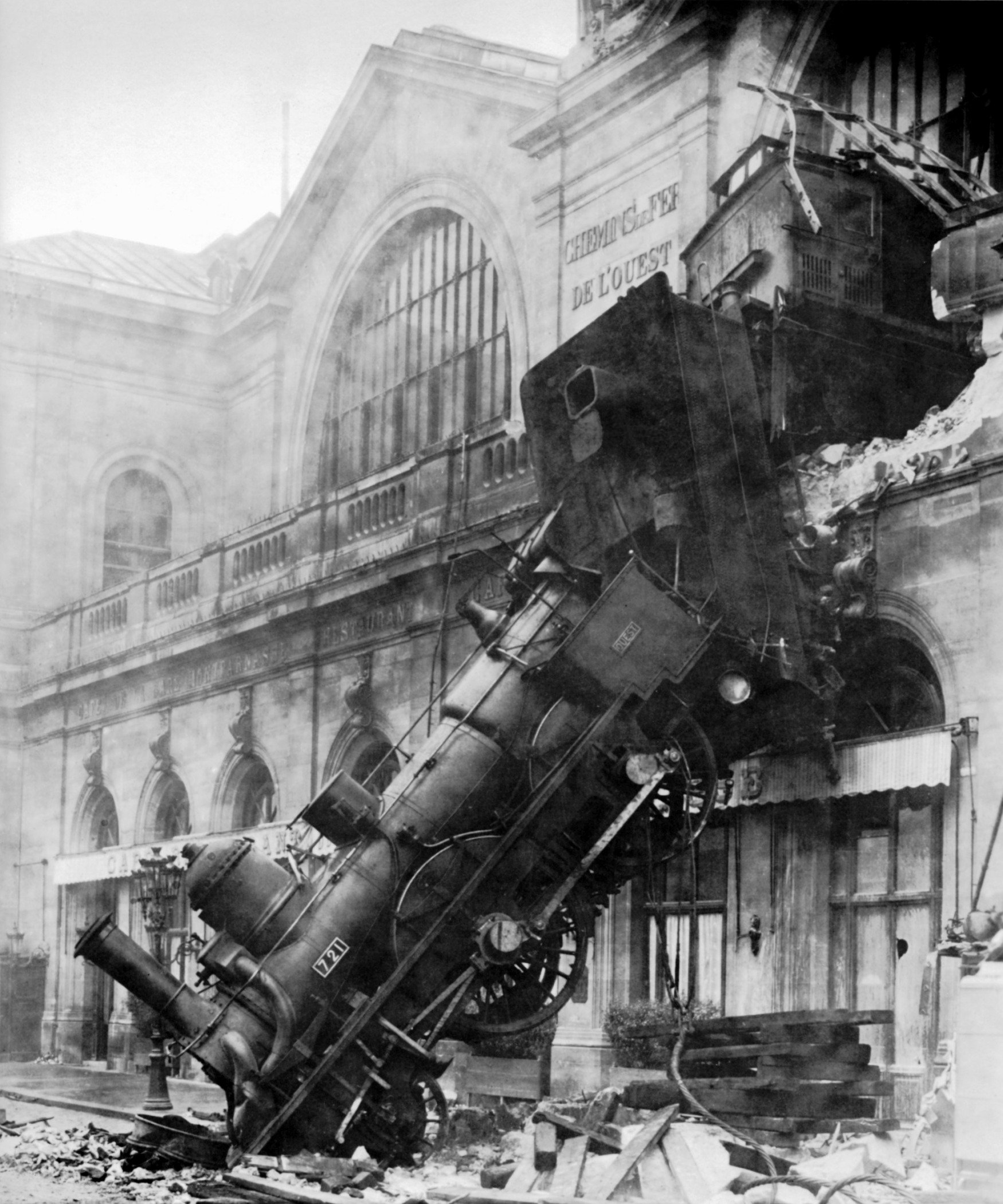 Train wreck at Montparnasse in 1895